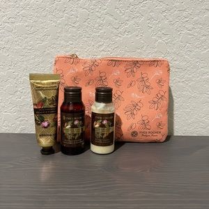 🎹2/$15 Yves Rocher cosmetic gift set with bag shower gel hand body lotion